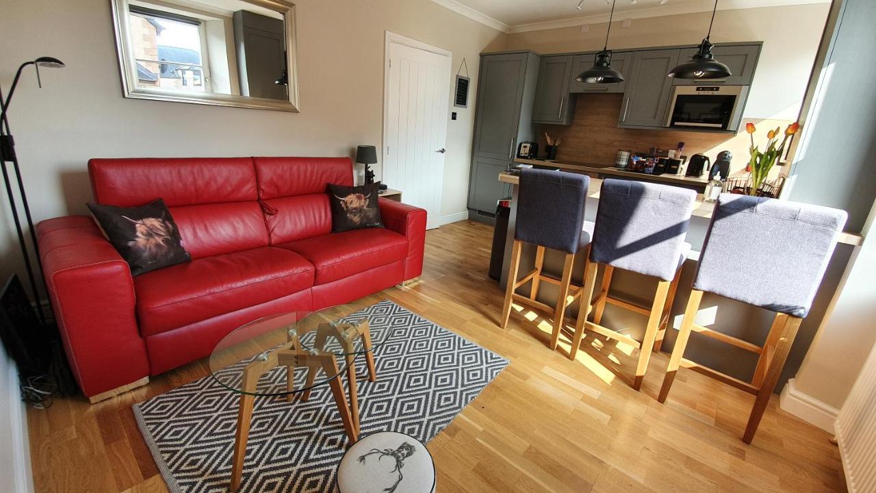Smart & Cozy Holiday Apartment In The City Centre Inverness Zewnętrze zdjęcie